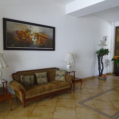 לימה Hospedaje Dimar Inn מראה חיצוני תמונה